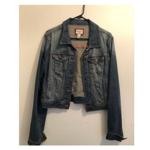 Jean Jacket - Picture 1 of 2